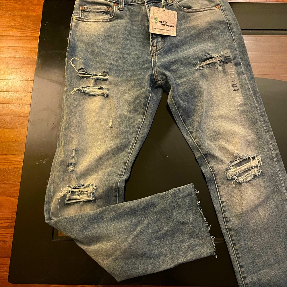 Blue skinny jeans